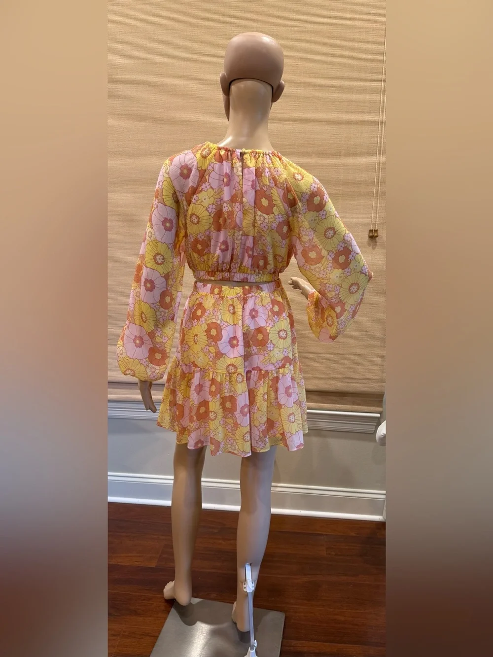 Steve Madden Pink & YellowFloral Cut Out Dress Size XS NWOT - Picture 4 of 13